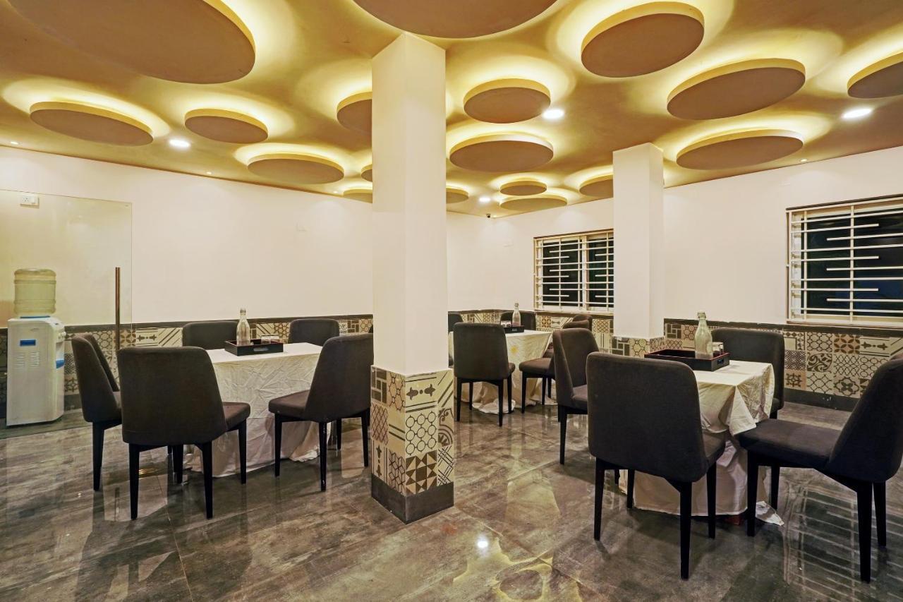 Capital O De Alphabet Kakinada Otel Dış mekan fotoğraf