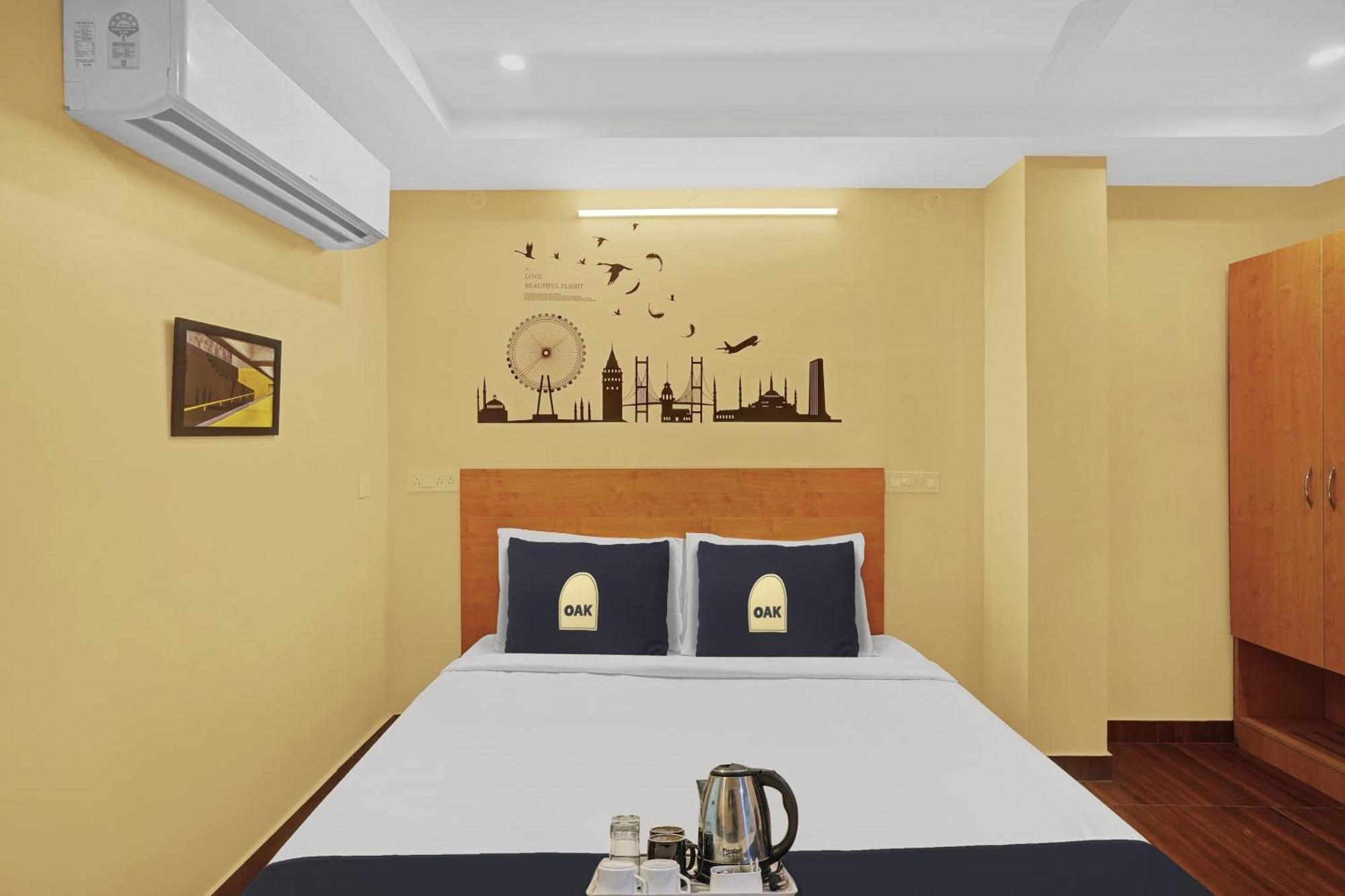 Capital O De Alphabet Kakinada Otel Dış mekan fotoğraf